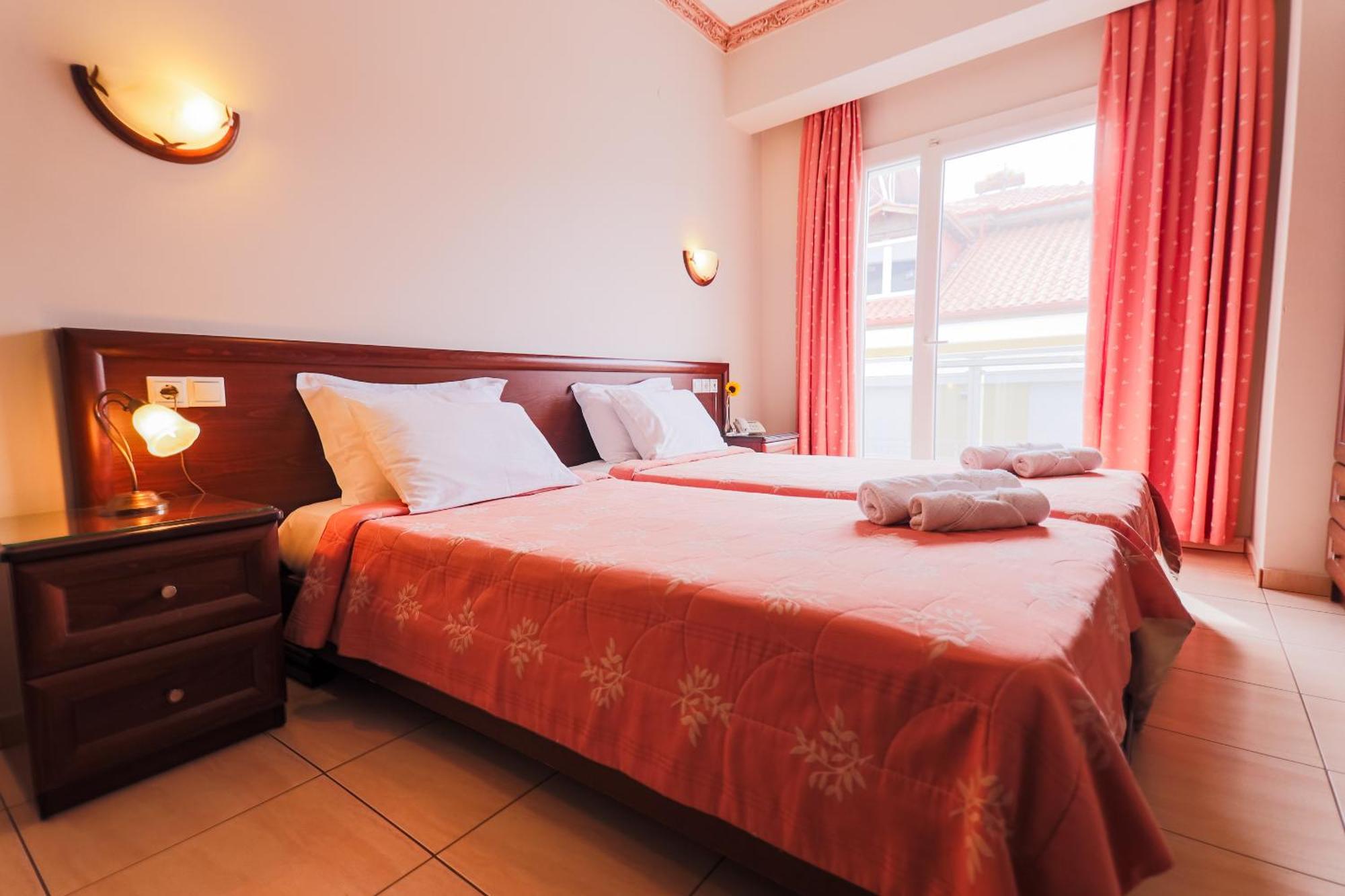 Kymata Hotel Paralía Kültér fotó