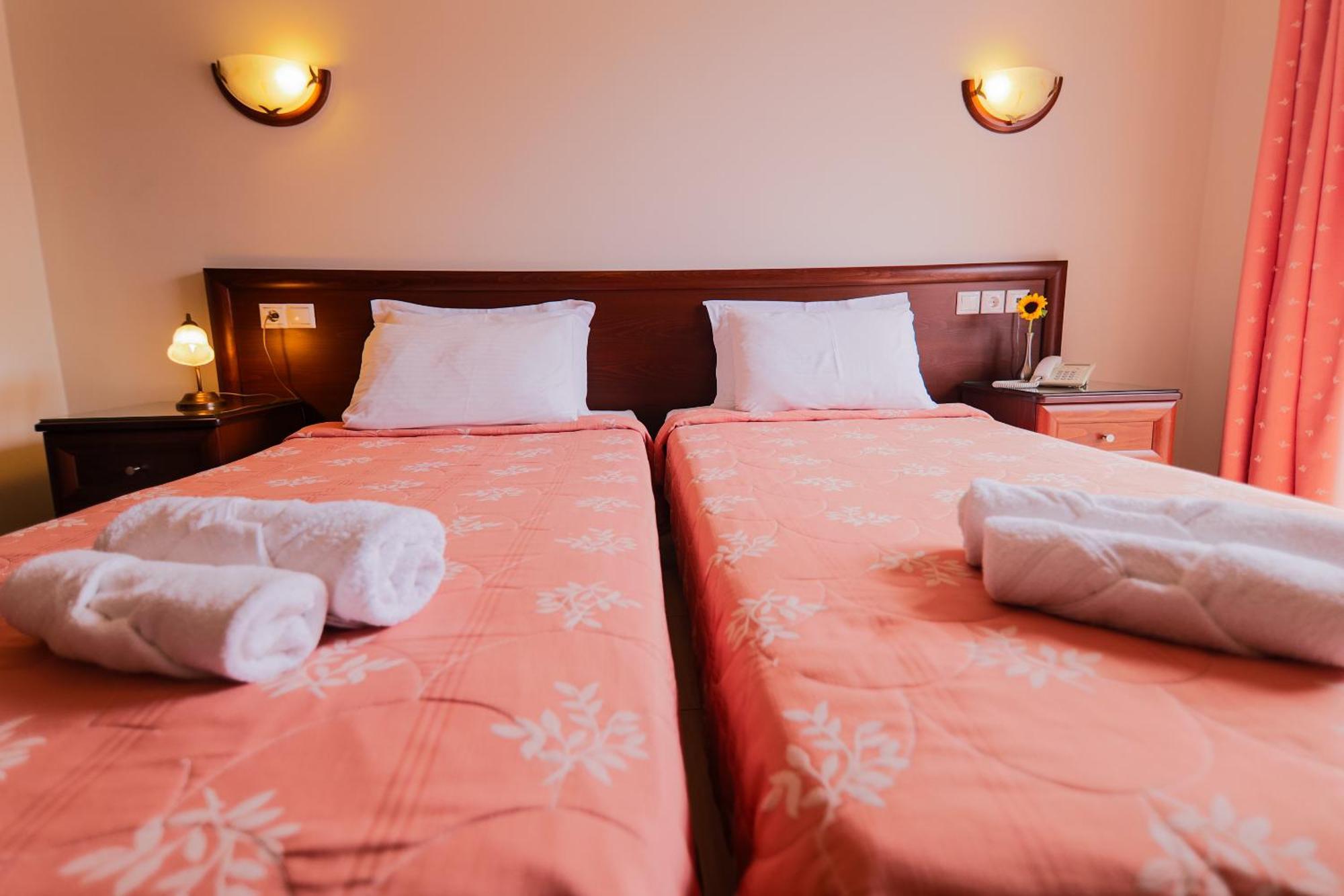 Kymata Hotel Paralía Kültér fotó